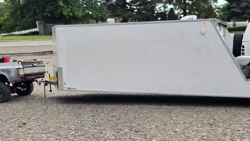 1/10 Scale 40' Hybrid Enclosed/Open Toy Hauler